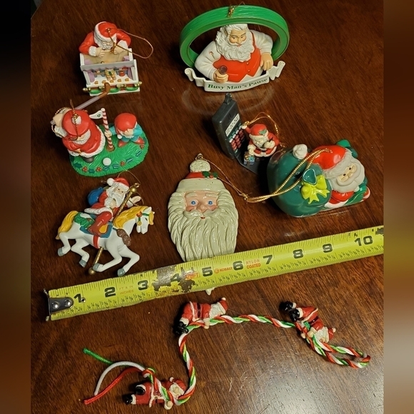 8pcs Lot of Santa Christmas Tree Ornaments (Some are vintage) - Picture 15 of 16